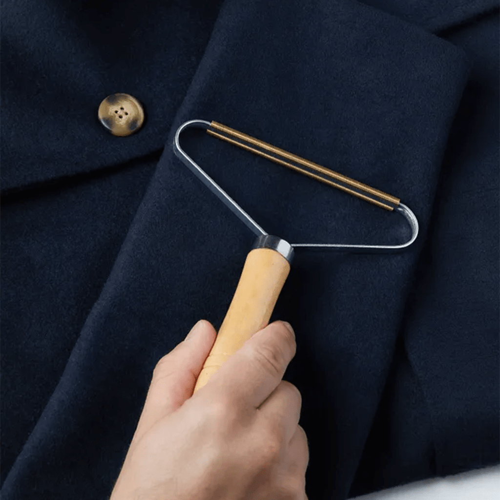 Tilley + Me Effective Pet Hair Lint Remover made from Beech Wood- Eco-Friendly & Reusable