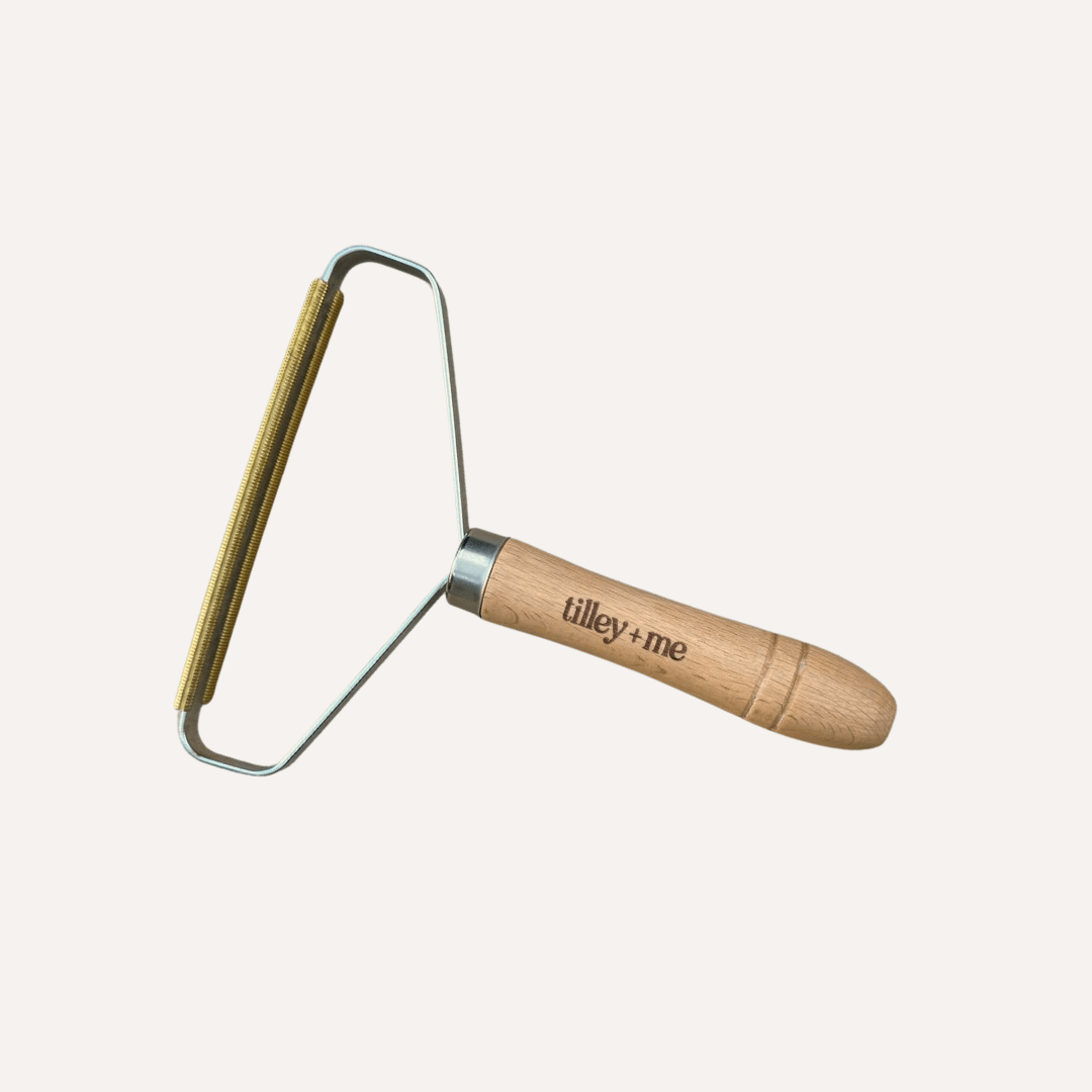 Tilley + Me Effective Pet Hair Lint Remover made from Beech Wood- Eco-Friendly & Reusable